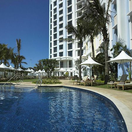 Suncoast Hotel & Towers Durban Exterior foto The pool at the Westin Resort & Spa, Playa del Carmen